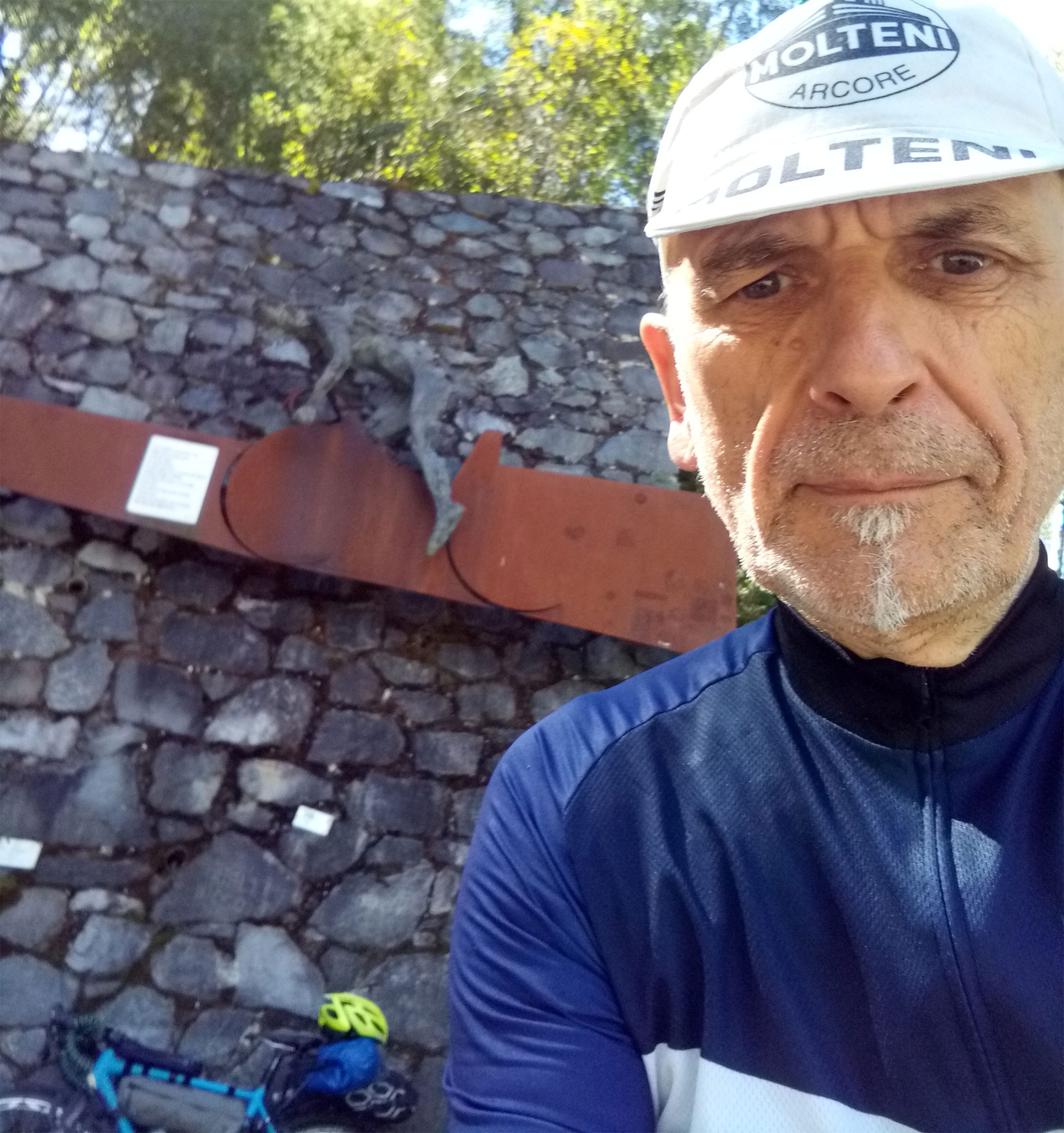 selfie am mortirolo in der pantani-kurve