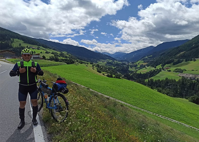 selbstportrait  ellboegen