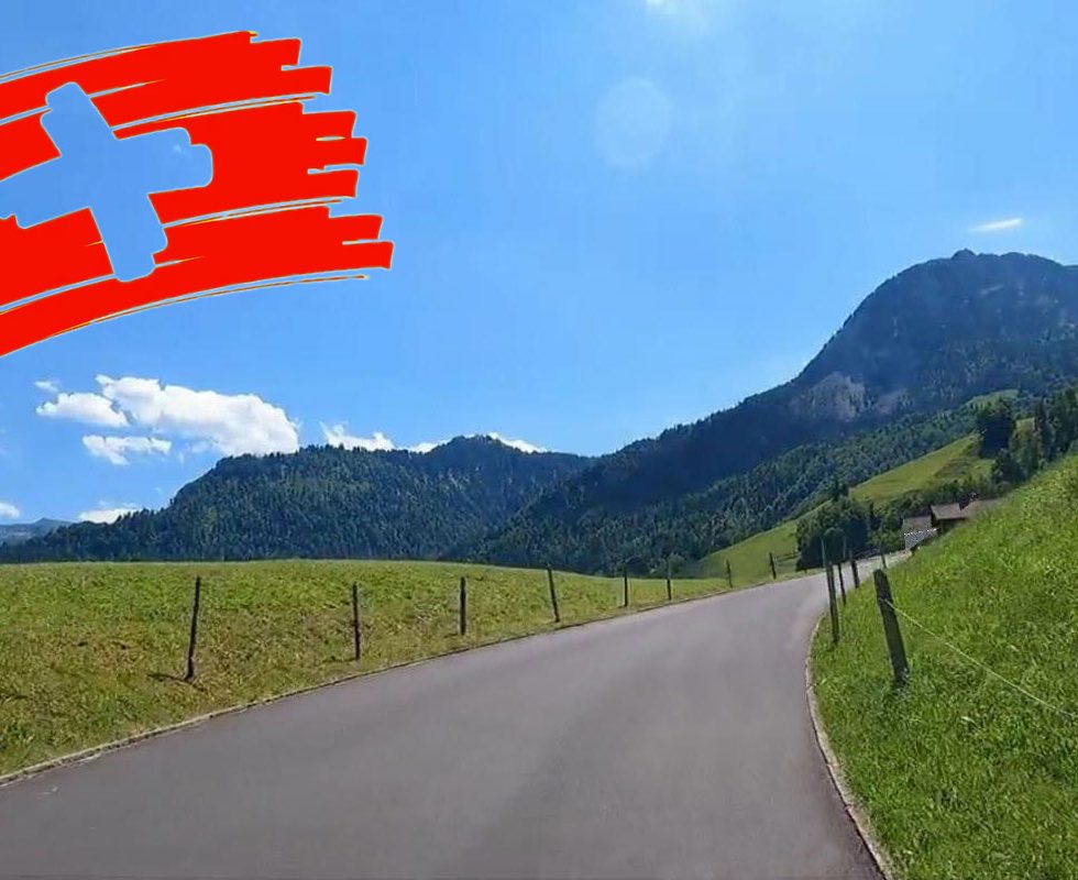 glaubenbielenpass ostauffahrt von giswil mit fahne
