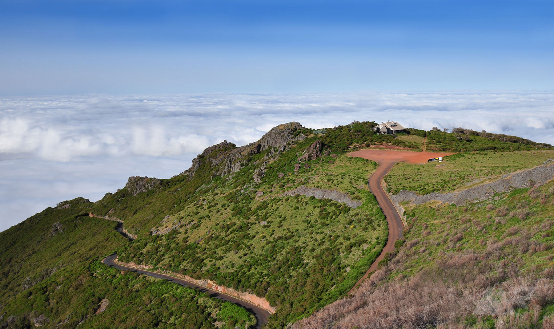 panorama der gipfel-plattform des achada do teixeira